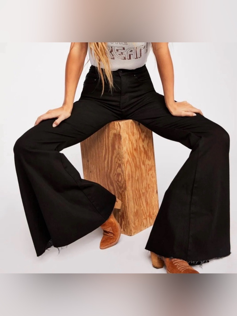 We The Free High-Rise Black Wide-Leg Flare Jeans Curvy